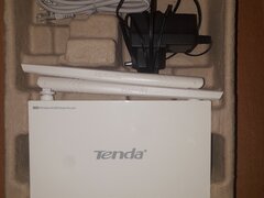 Router pentru internet Tenda